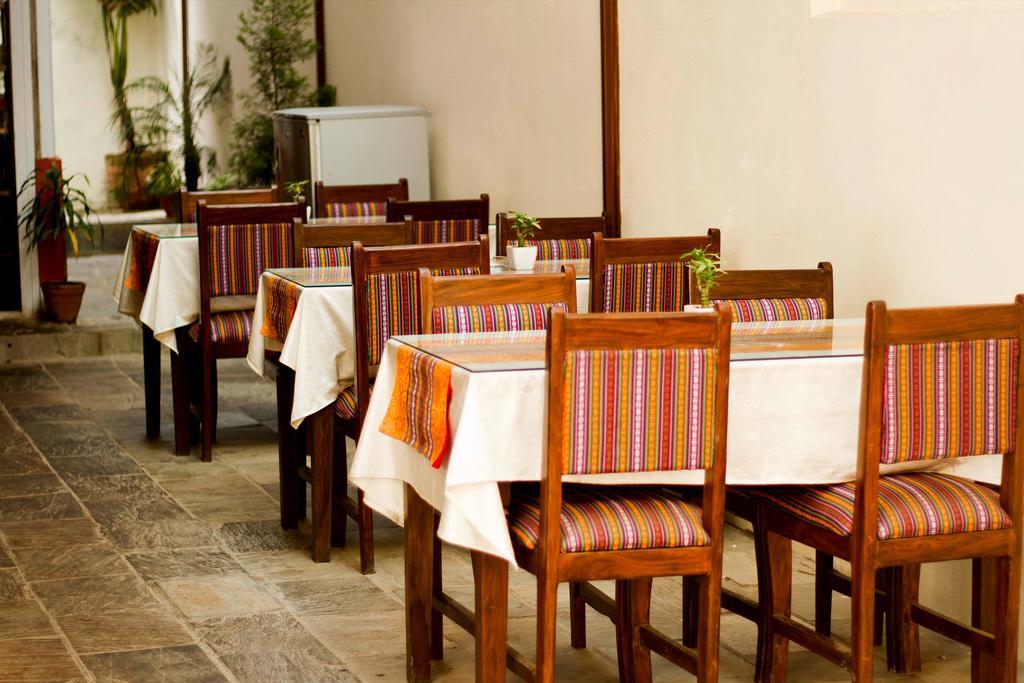 Hotel Yambu Katmandou Extérieur photo