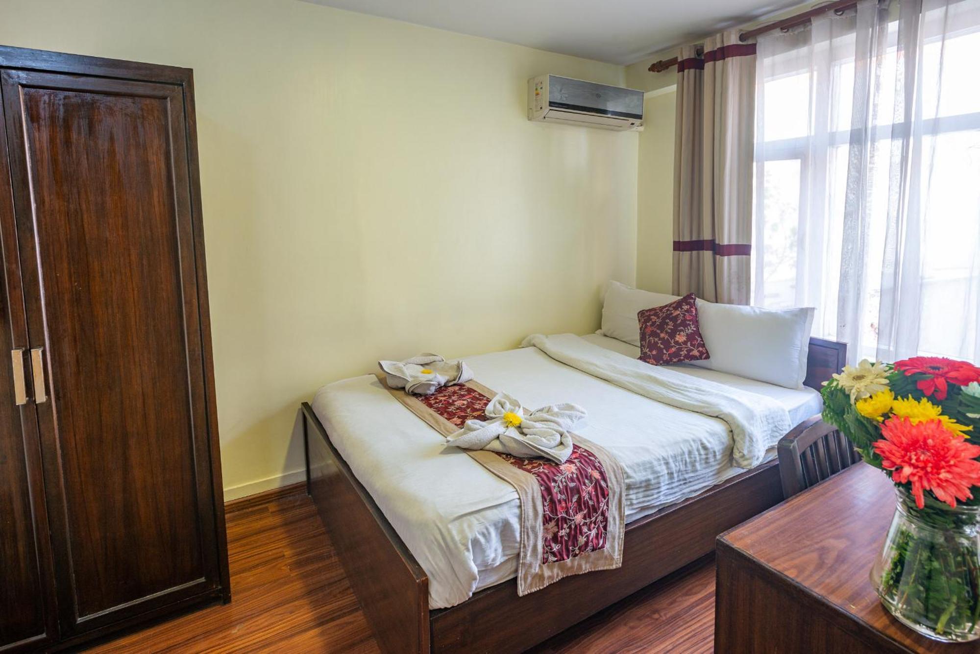 Hotel Yambu Katmandou Extérieur photo
